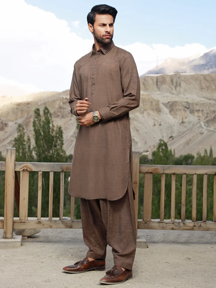Kameez Shalwar With Snap Buttons And Minimal Details