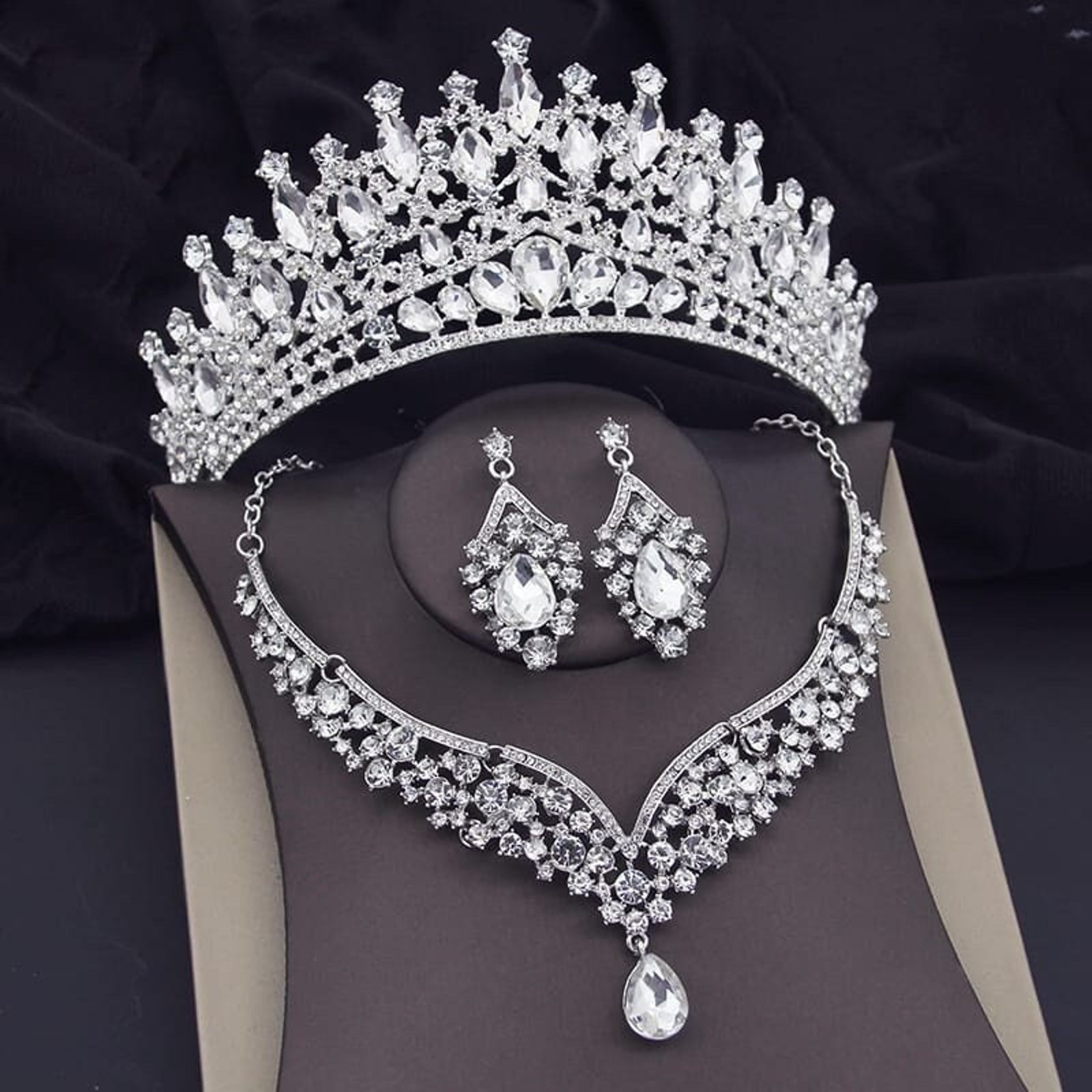 Bridal Silver Tiara Set | Luxury High-End Silver | Necklace | Earrings | Wedding | Jewelry | Headwear | Three-Piece | Holiday | 2025 Trend