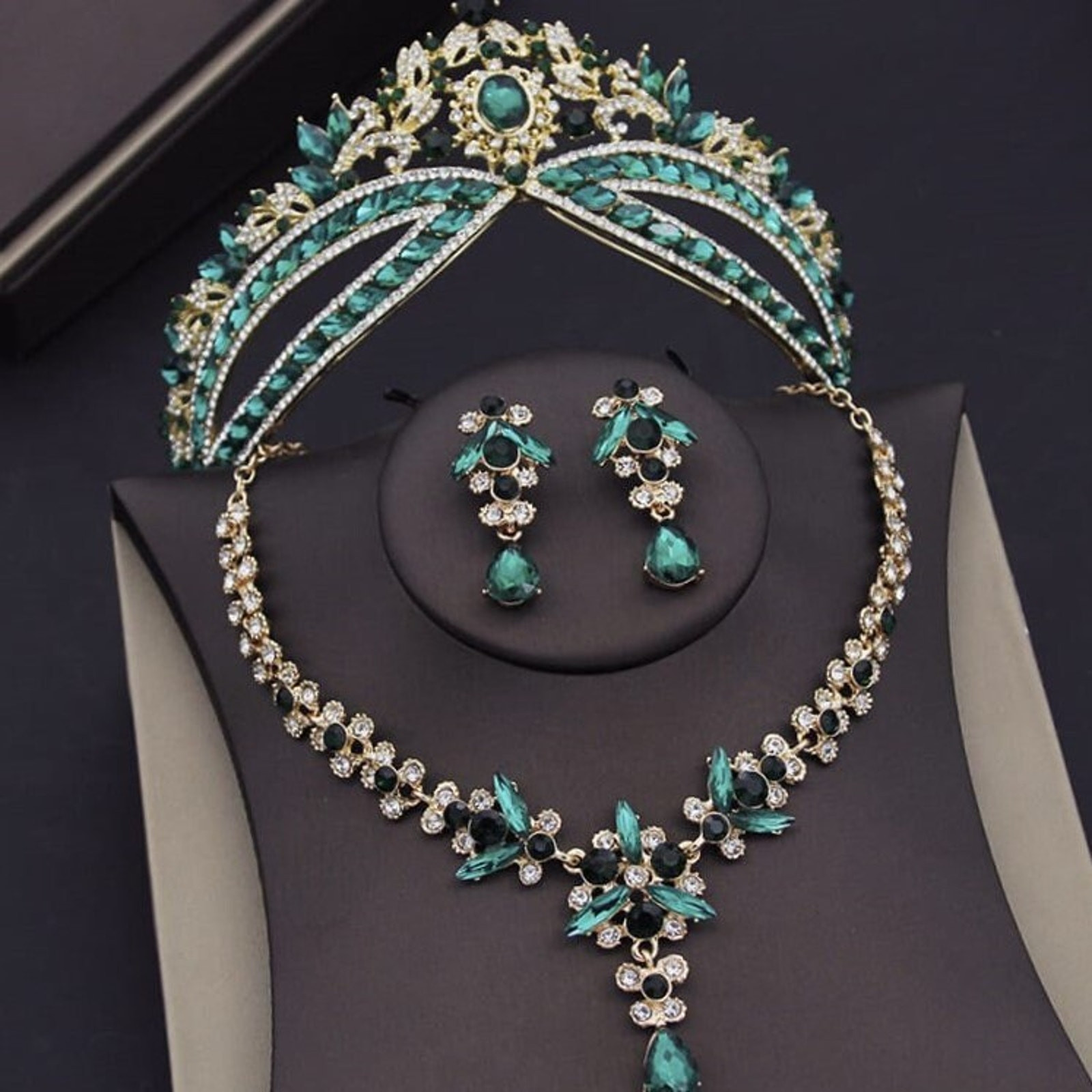 Bridal Tiara Set Green Tiara set | Red Gold Silver | Necklace | Earrings | Wedding | Jewelry | Headwear | Three-Piece | Holiday | 2025 Trend