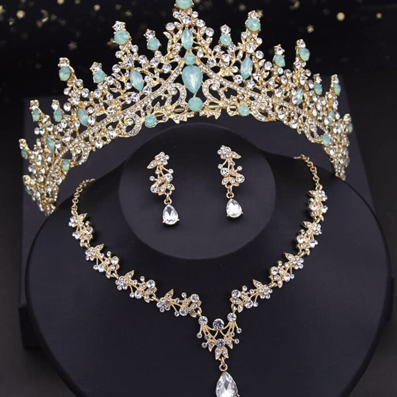 Tiara Set Bridal Gold Tiara set | Gold Tiara | Necklace | Earrings | Wedding | Jewelry | Headwear | Three-Piece | Holiday | 2025 Trend