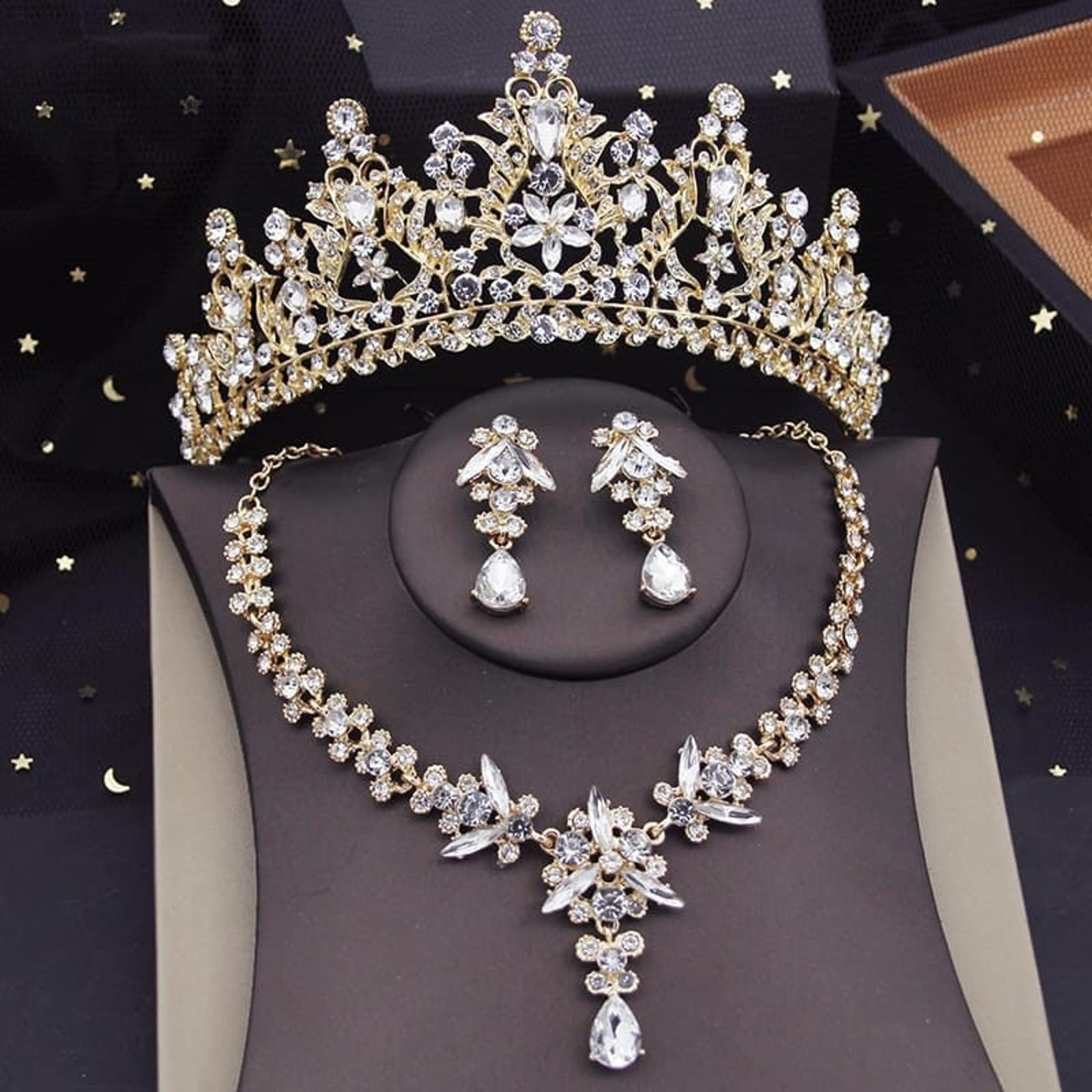Bridal Tiara Set Gold Tiara set | Gold Silver | Necklace | Earrings | Wedding | Jewelry | Headwear | Three-Piece | Holiday | 2025 Trend
