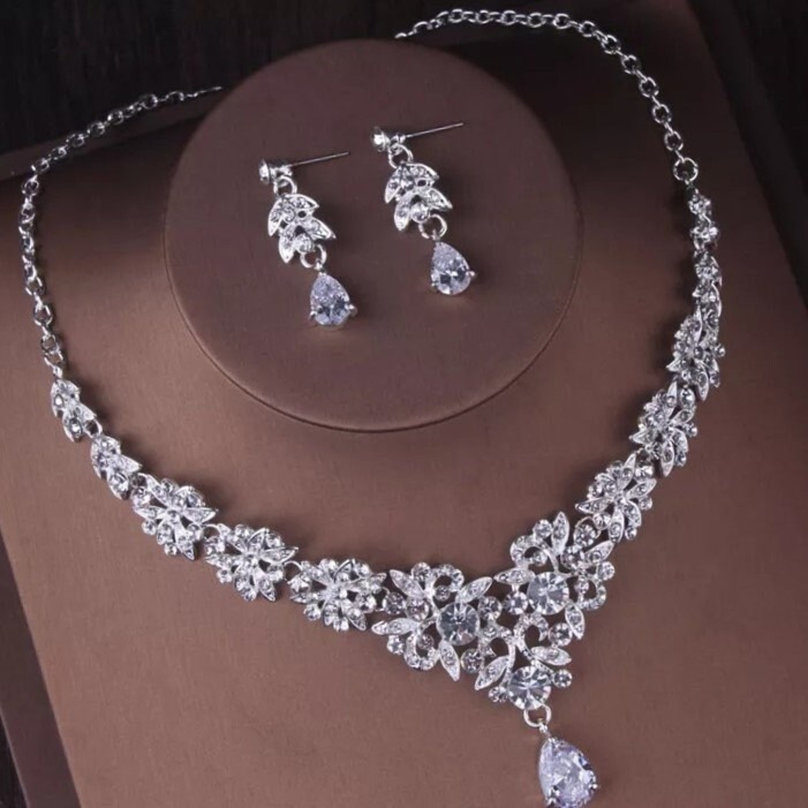 Bridal Set Silver Crystal Jewelry Set | Silver Jewelry Set | Earring | Wedding Crystal | Bridal Dubai Necklace | Holiday | Trend 2025