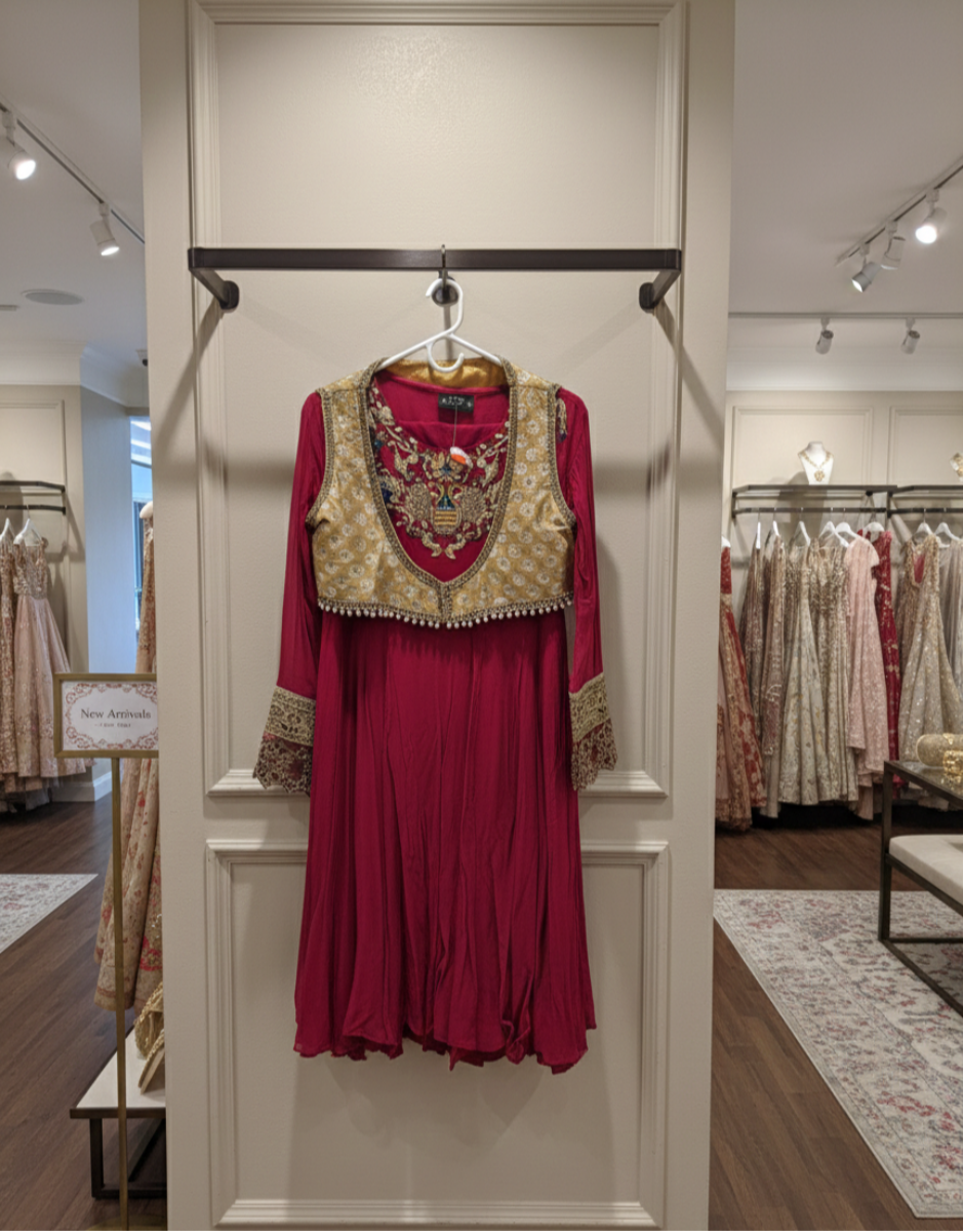 Elegance Reimagined: Luxury 4-Piece Embroidered Pink Chiffon Boutique Suit – Size Large