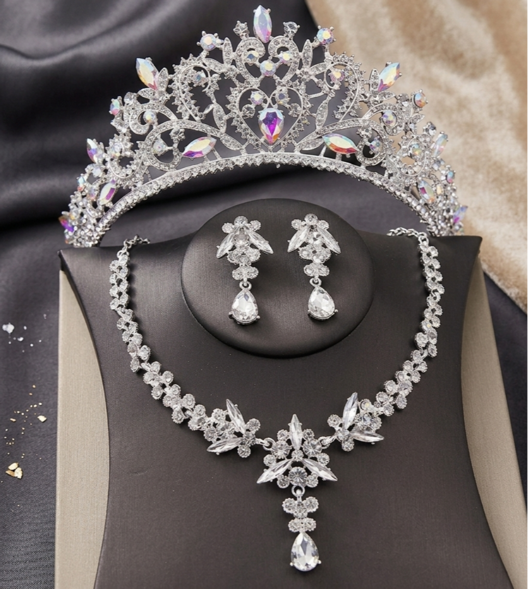 3-Piece Vintage Silver Bridal Jewelry Set - Crystal Tiara & Necklace