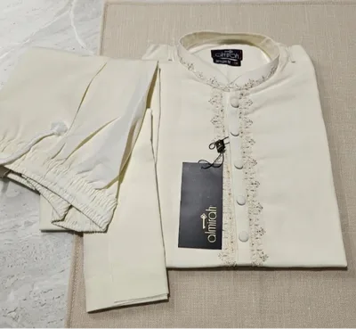 Almirah Men’s Smart Fit Embroidered Kurta - Off-White